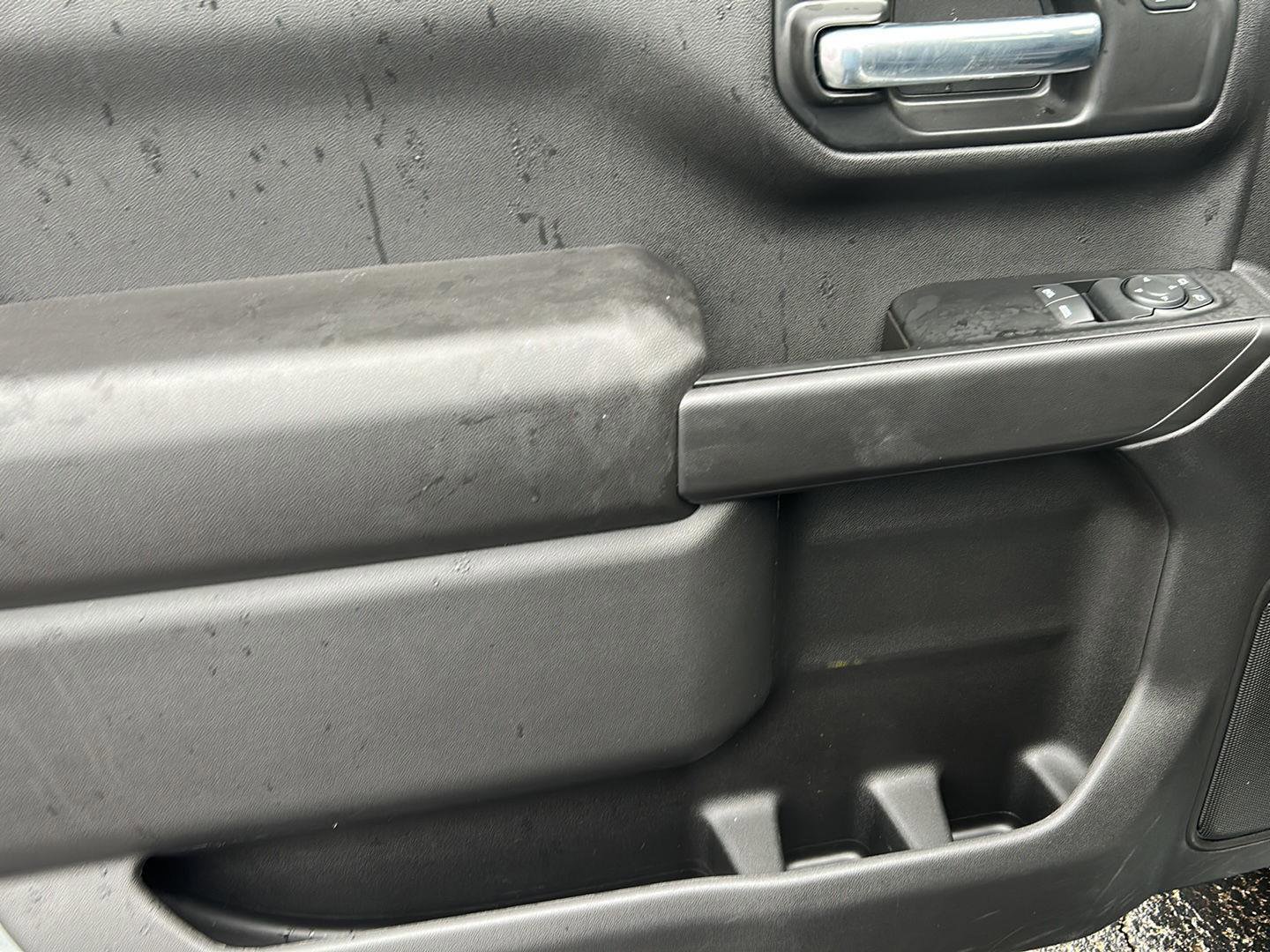 Used 2025 Chevrolet Silverado 1500 W/T w/ WT Convenience Package image 10