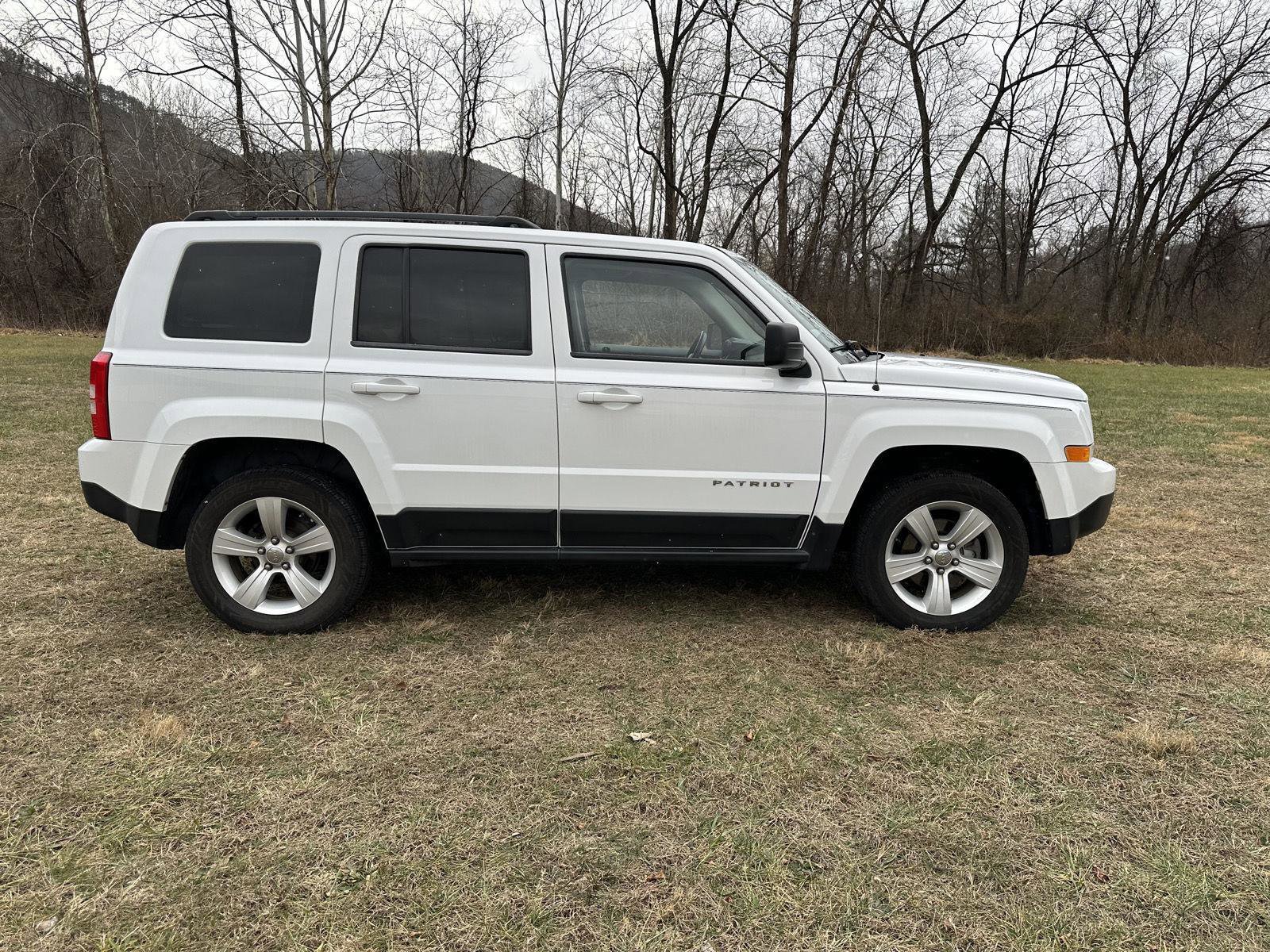 Used 2014 Jeep Patriot Latitude image 5