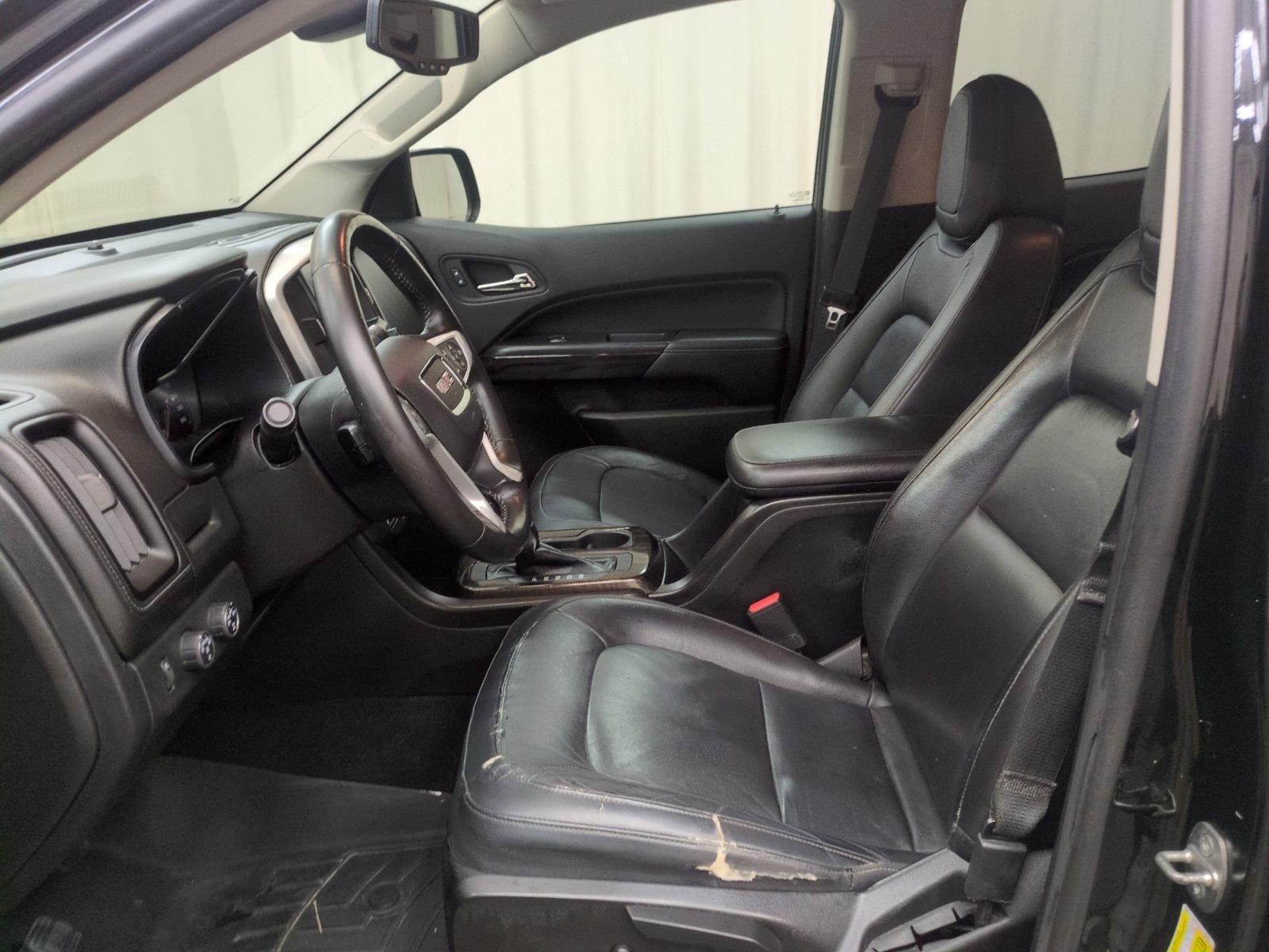Used 2016 GMC Canyon SLT w/ Driver Alert Package AWD/4WD image 13