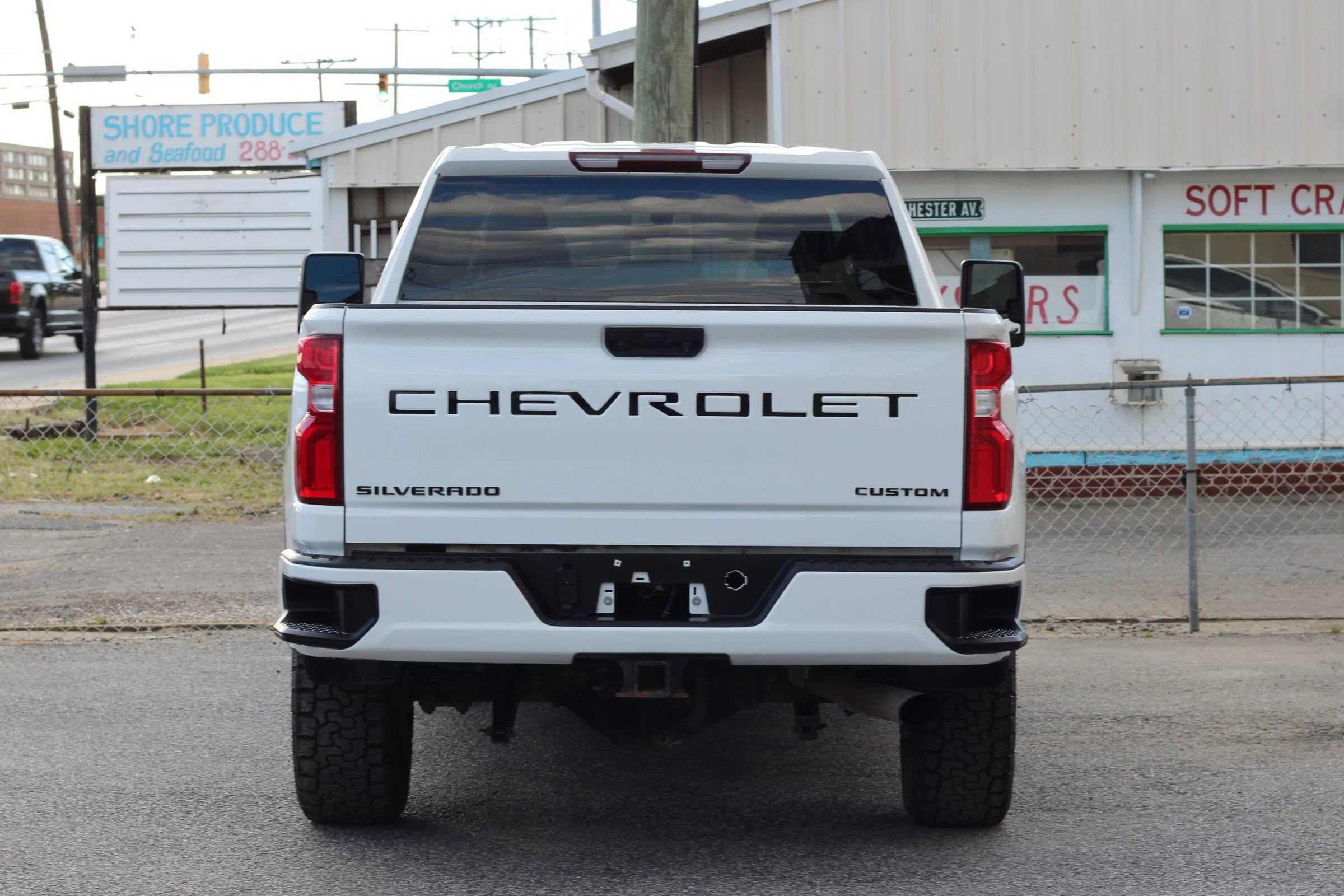 Used 2020 Chevrolet Silverado 2500 Custom w/ Custom Value Package image 7