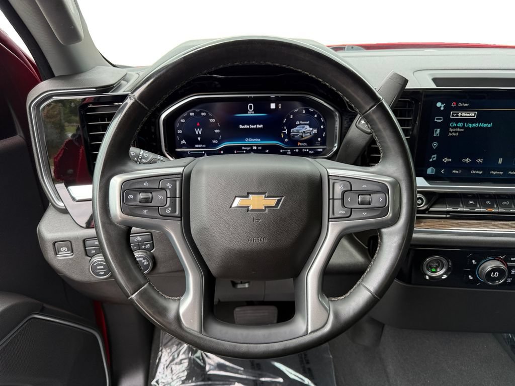 Used 2023 Chevrolet Silverado 1500 LT AWD/4WD image 12