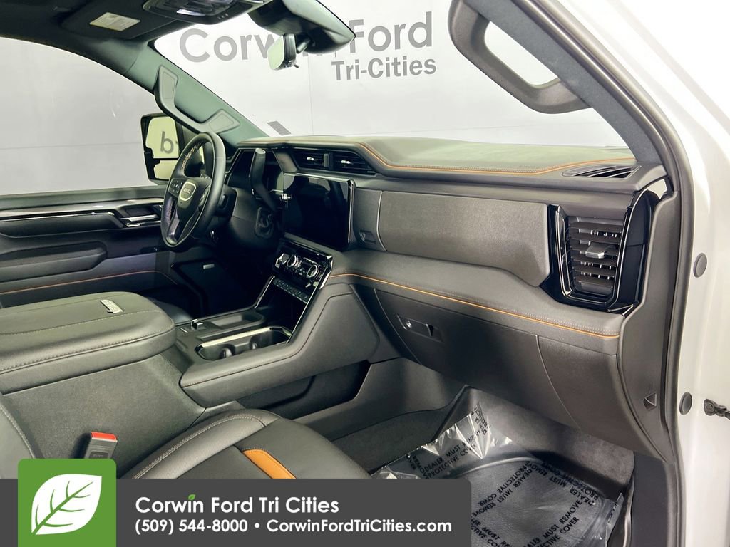 Used 2025 GMC Sierra 3500 AT4 w/ AT4 Premium Plus Package image 30
