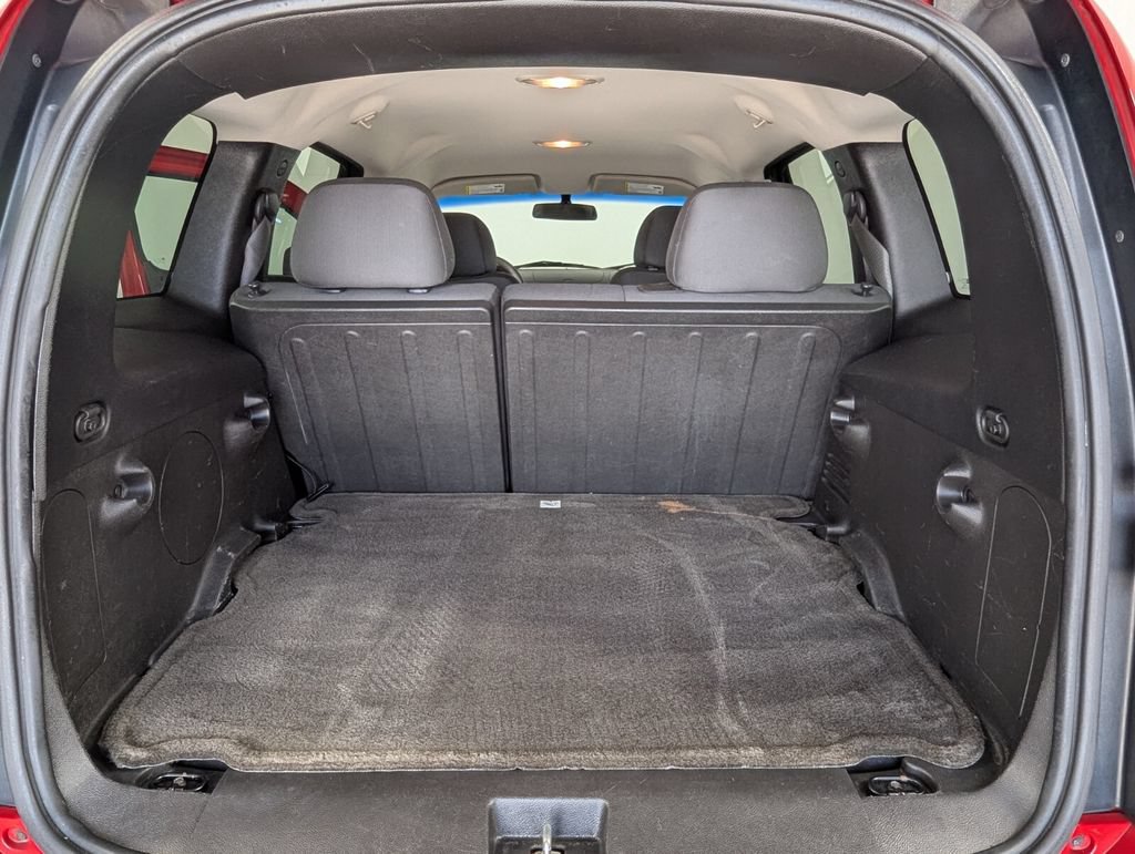 Used 2011 Chevrolet HHR LT FWD image 22