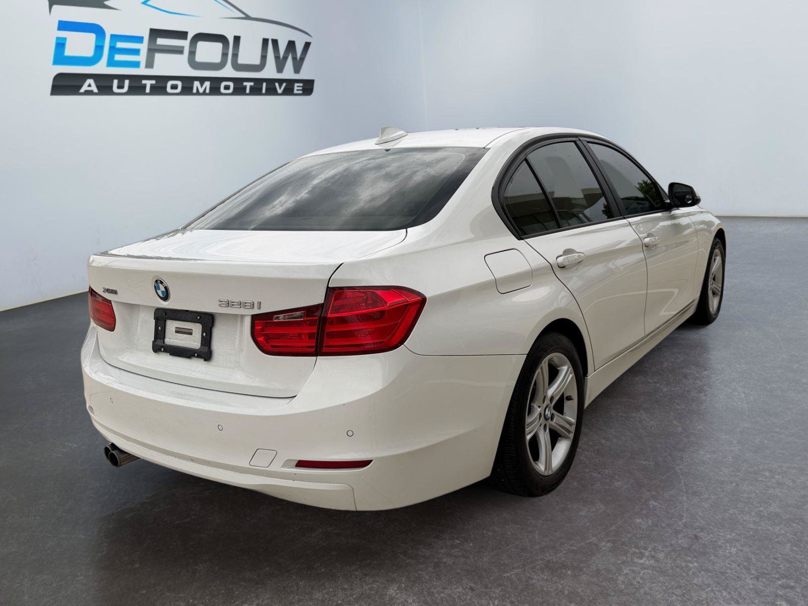 Used 2015 BMW 328i xDrive Sedan AWD/4WD image 27