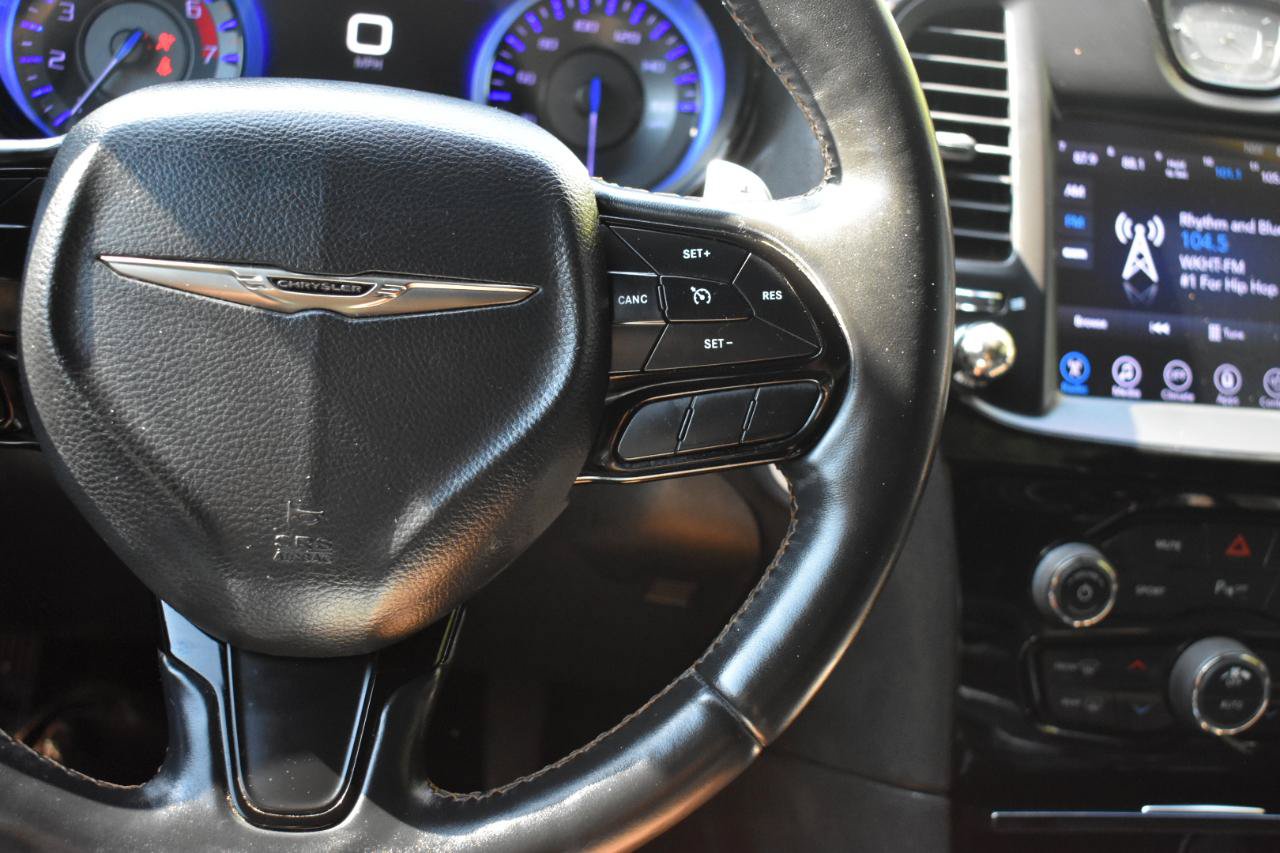 Used 2017 Chrysler 300 S w/ 300S Premium Group 2 w/2_L RWD image 32