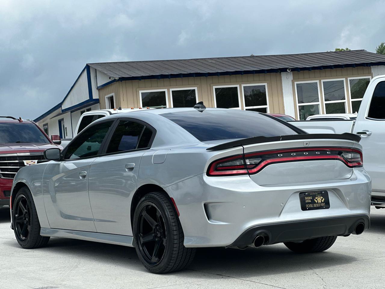 Used 2020 Dodge Charger R/T RWD image 5