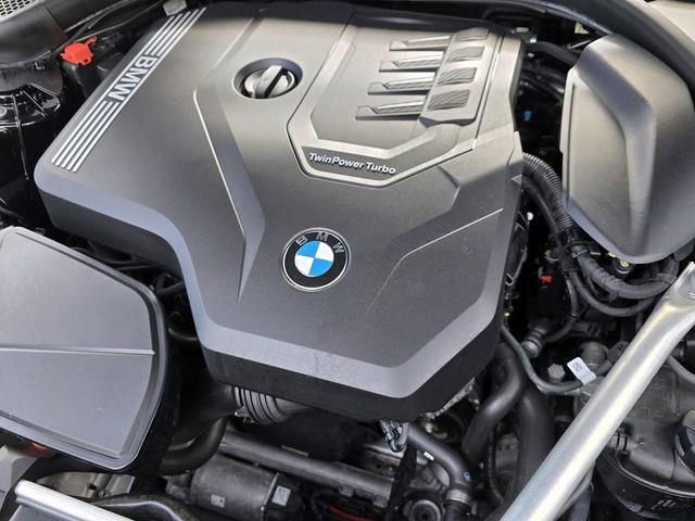 Used 2022 BMW 530i w/ M Sport Package RWD image 9