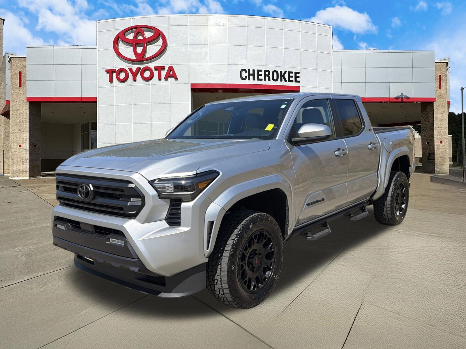 Used 2026 Toyota Tacoma SR5 RWD image 1