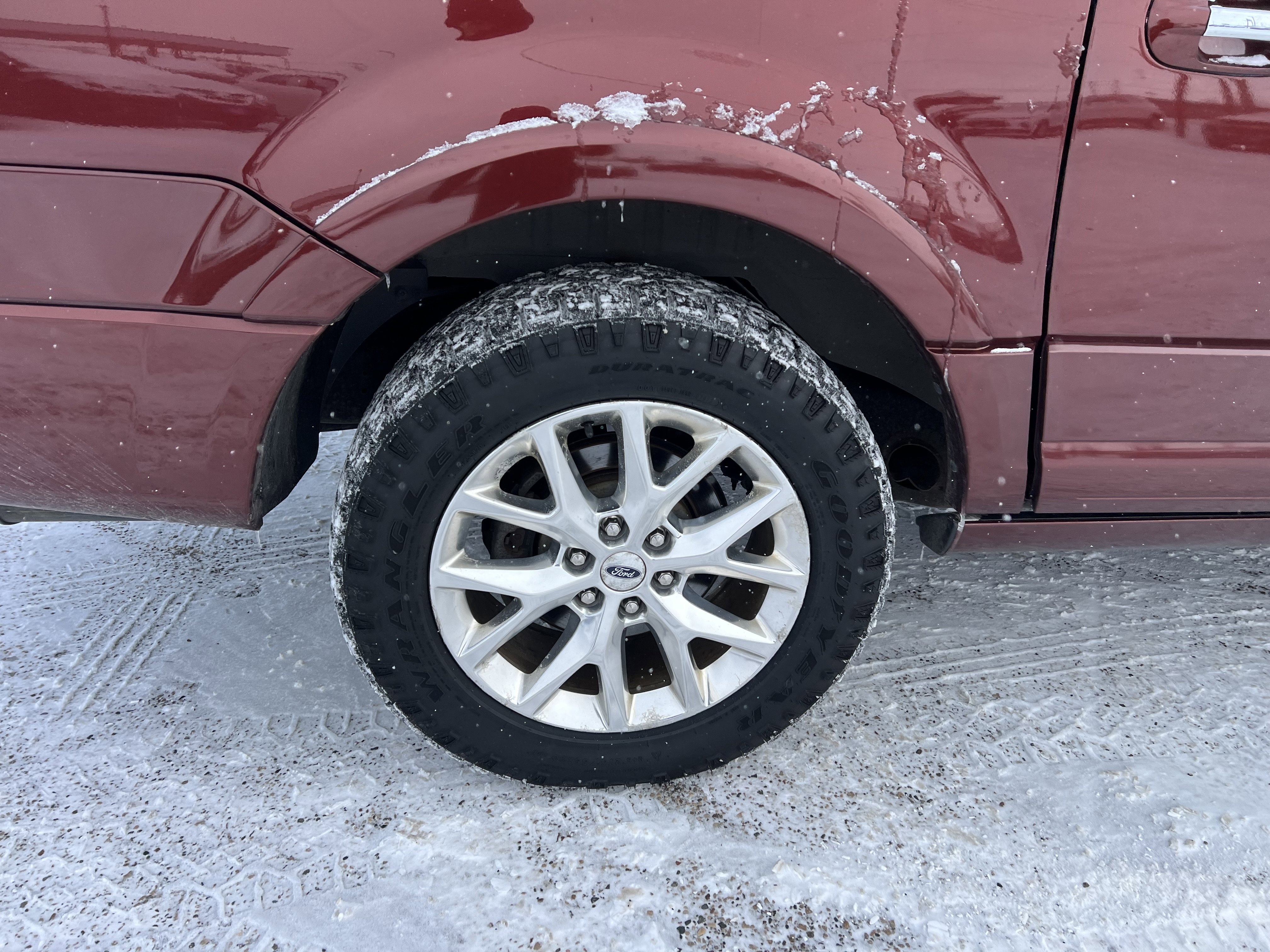 Used 2015 Ford Expedition EL Limited w/ Equipment Group 301A image 9