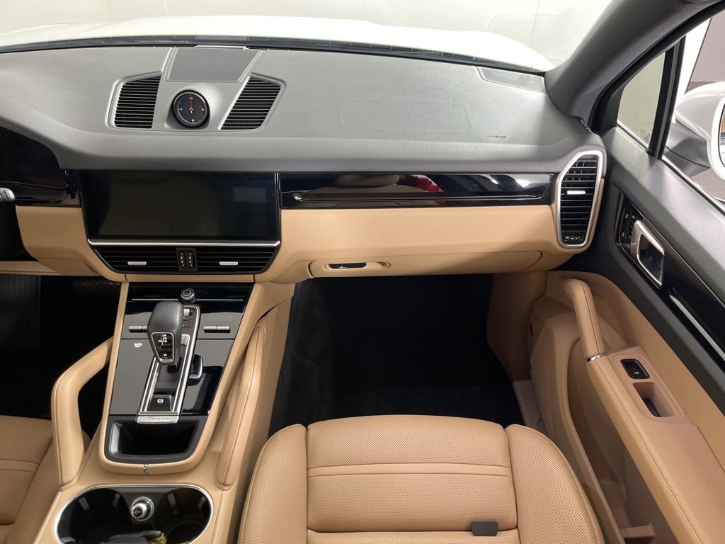 Used 2019 Porsche Cayenne image 19