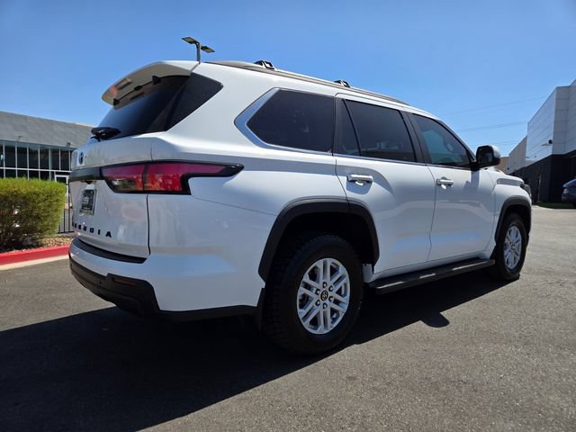 Used 2024 Toyota Sequoia SR5 w/ SR5 Premium Package AWD/4WD image 6