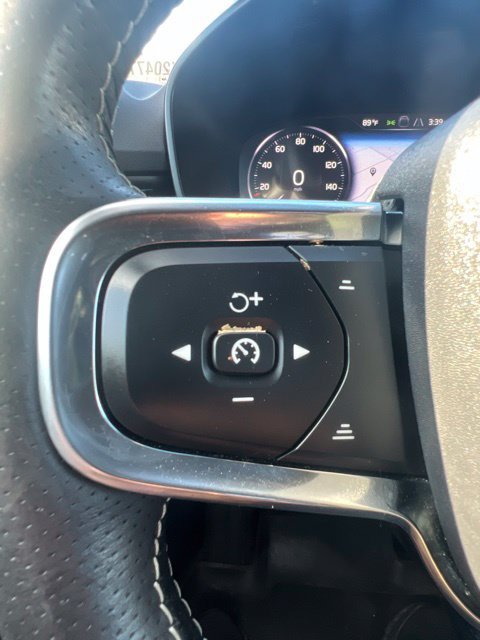 Used 2019 Volvo XC40 T5 R-Design AWD/4WD image 11