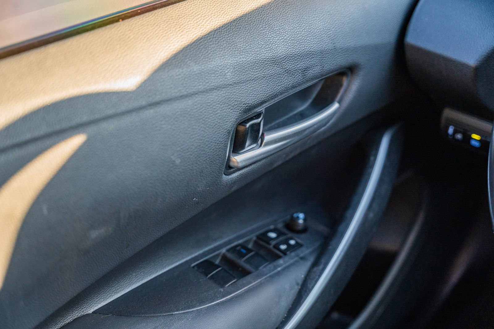 Used 2022 Toyota Corolla SE image 24