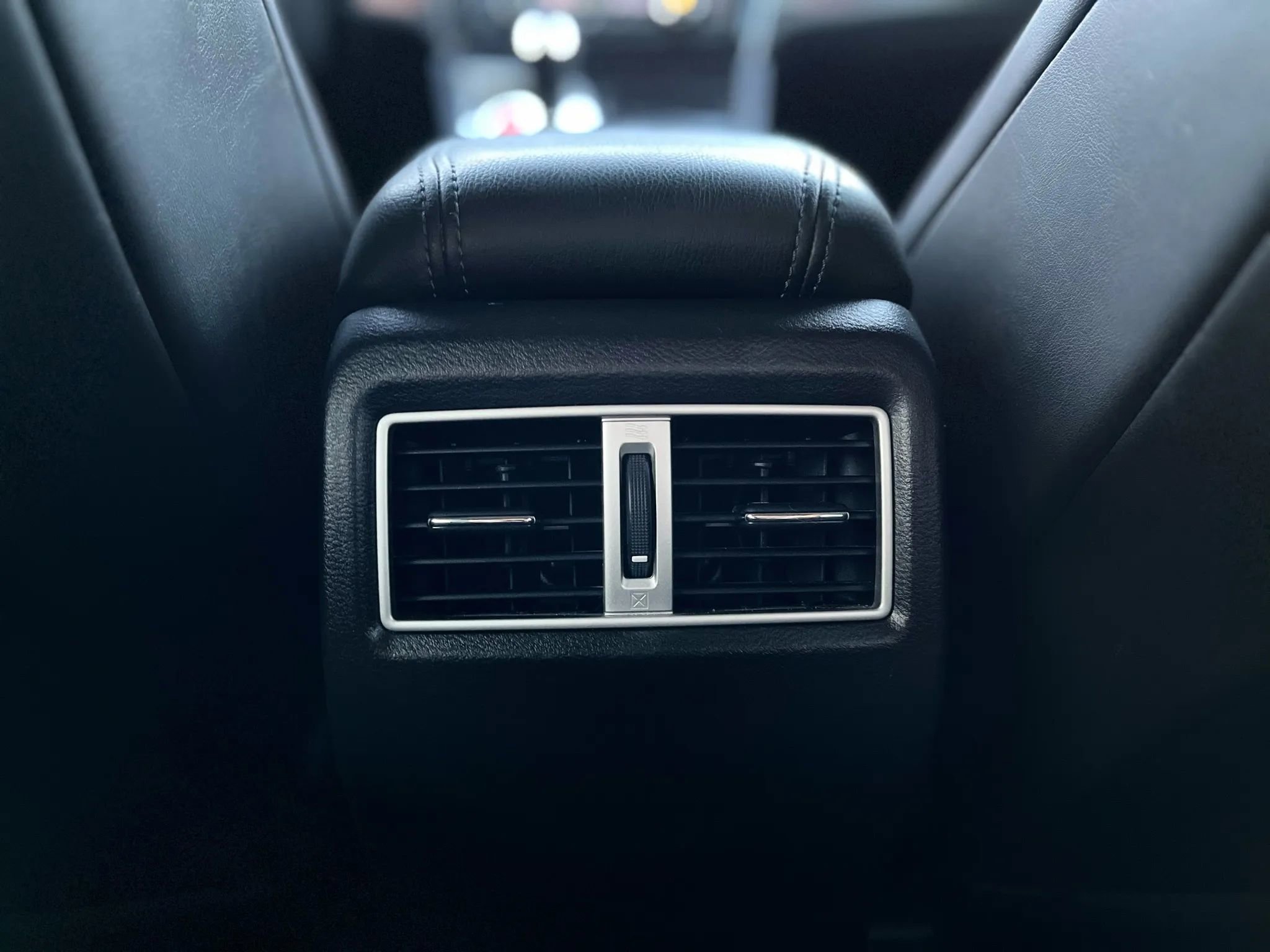 Used 2017 Nissan Maxima SR w/ Midnight Edition image 19