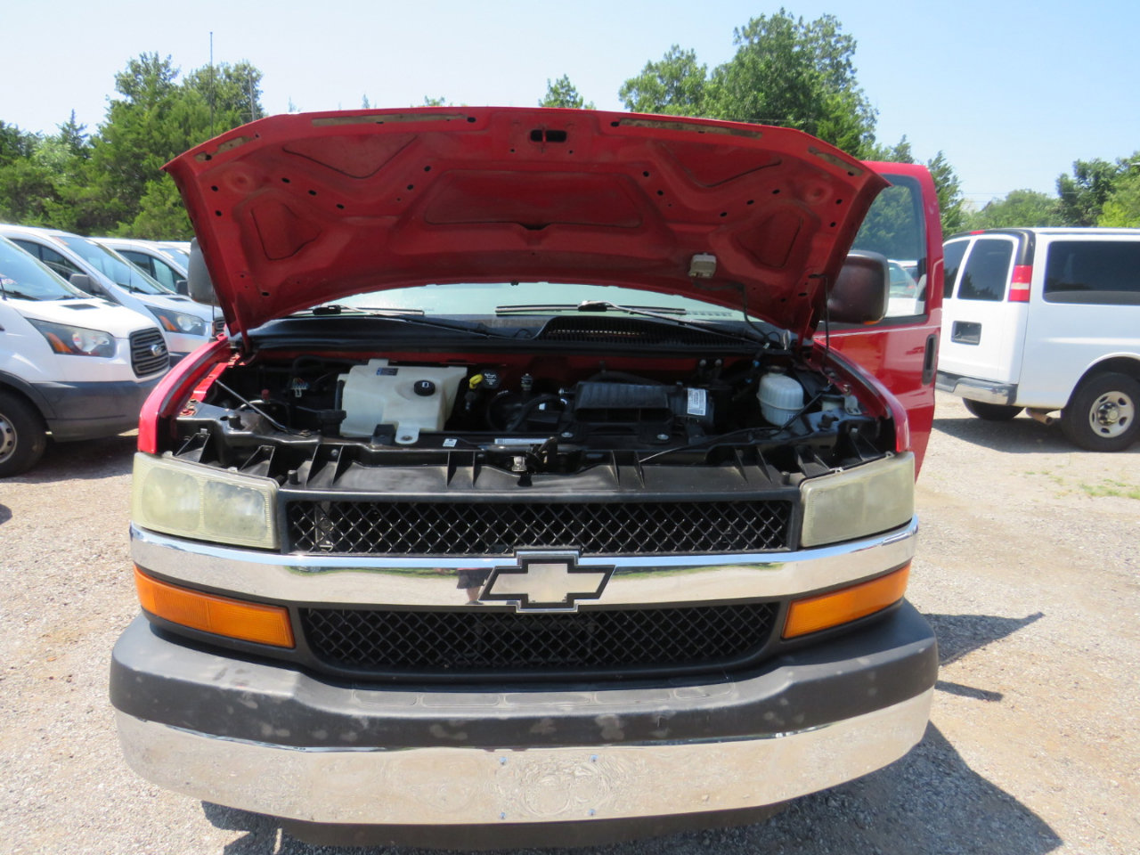Used 2003 Chevrolet Express 2500 Passenger w/ LS Preferred Equipment Group image 38
