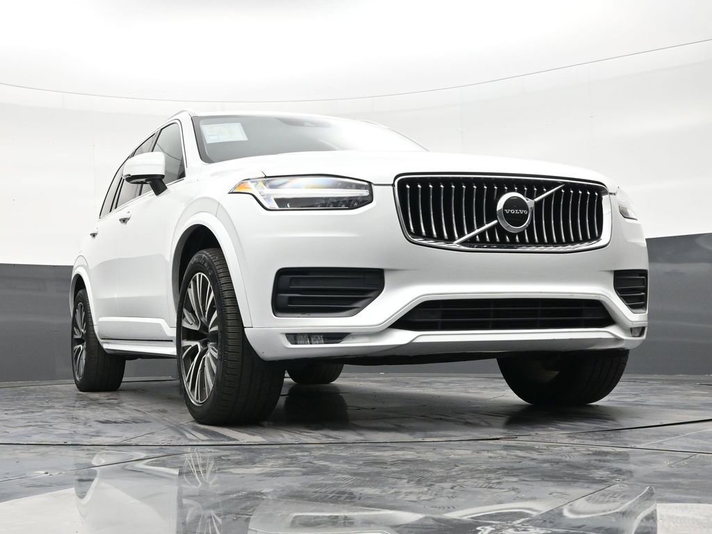 Used 2020 Volvo XC90 T6 Momentum w/ Protection Package Premier image 27