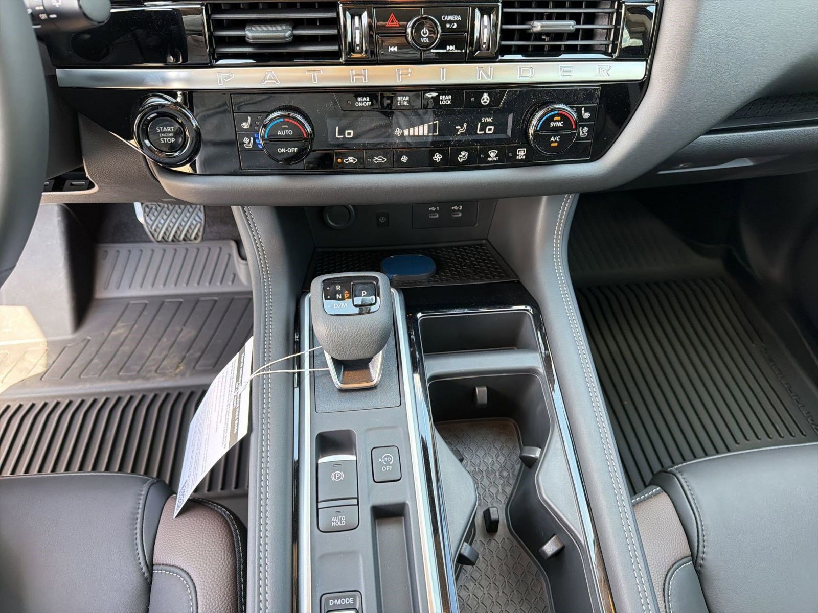 New 2026 Nissan Pathfinder Platinum image 19