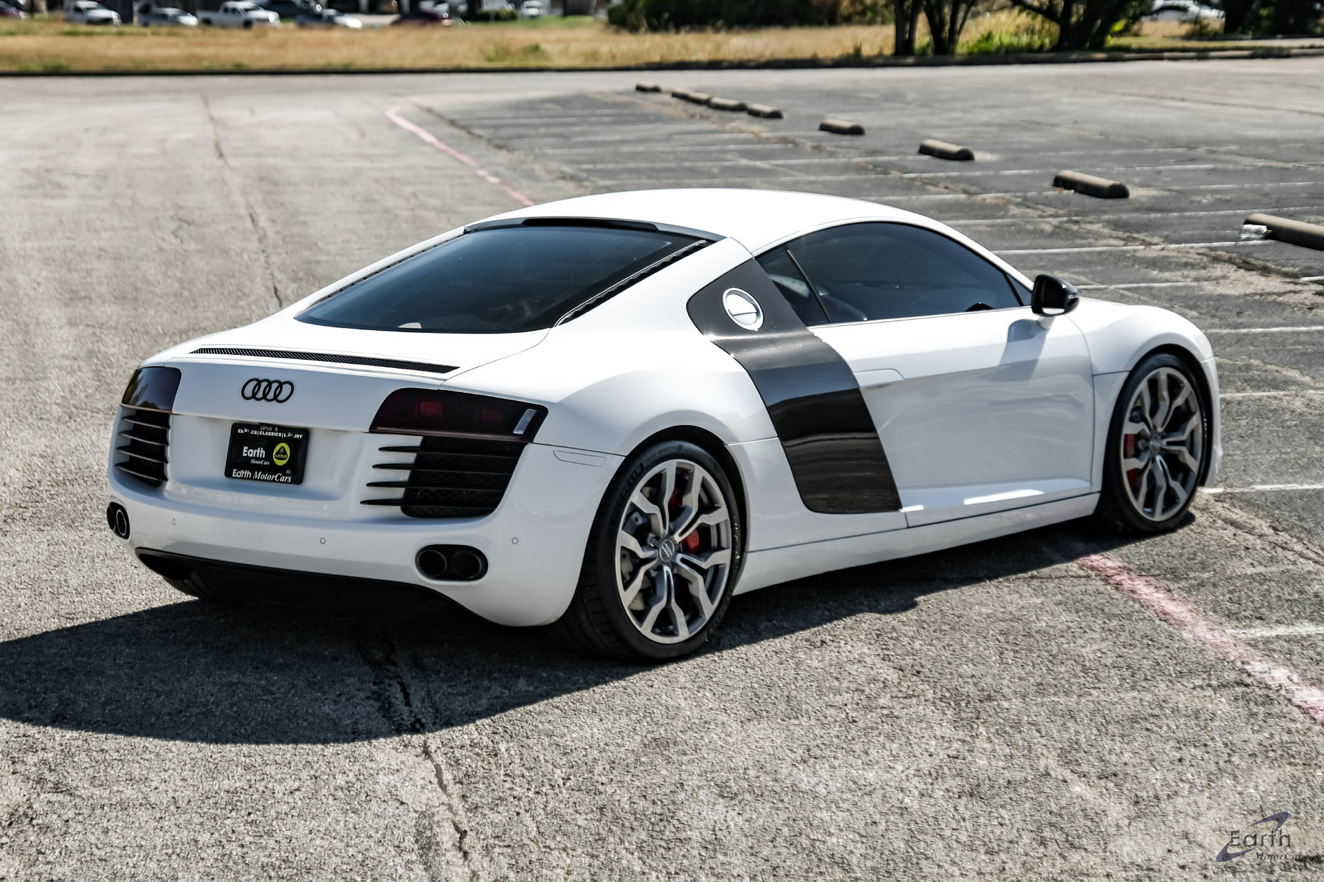 Used 2010 Audi R8 V8 AWD/4WD image 22