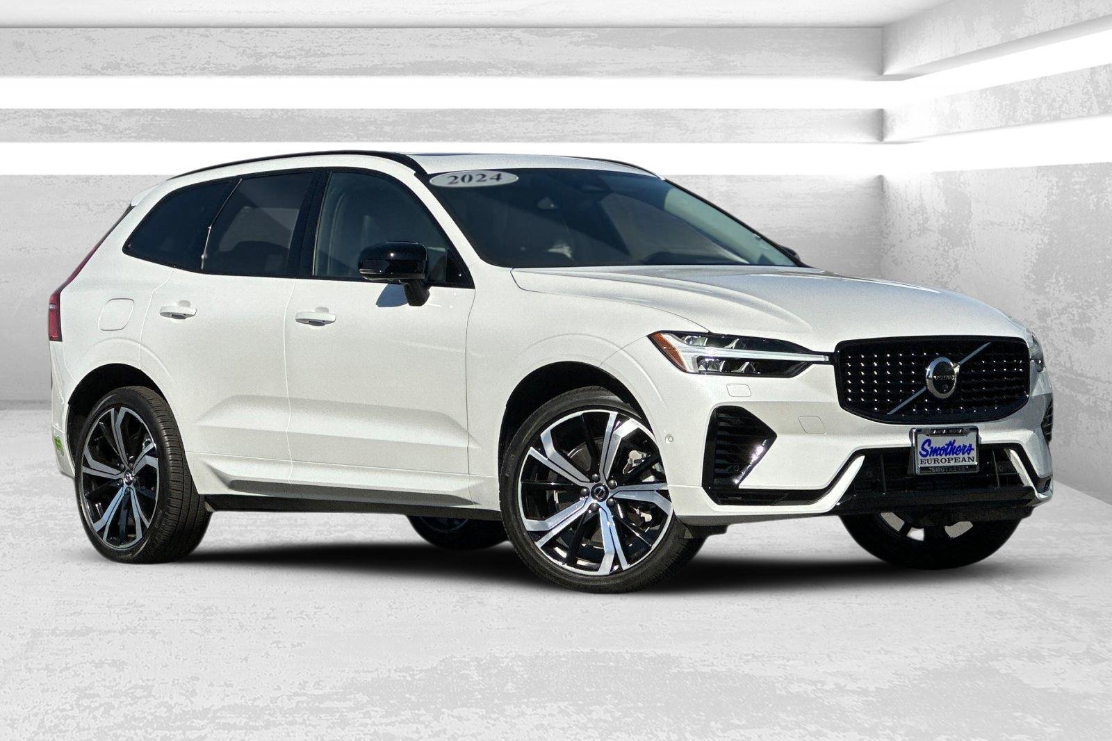 Used 2024 Volvo XC60 T8 Ultimate w/ Protection Package Premier image 1