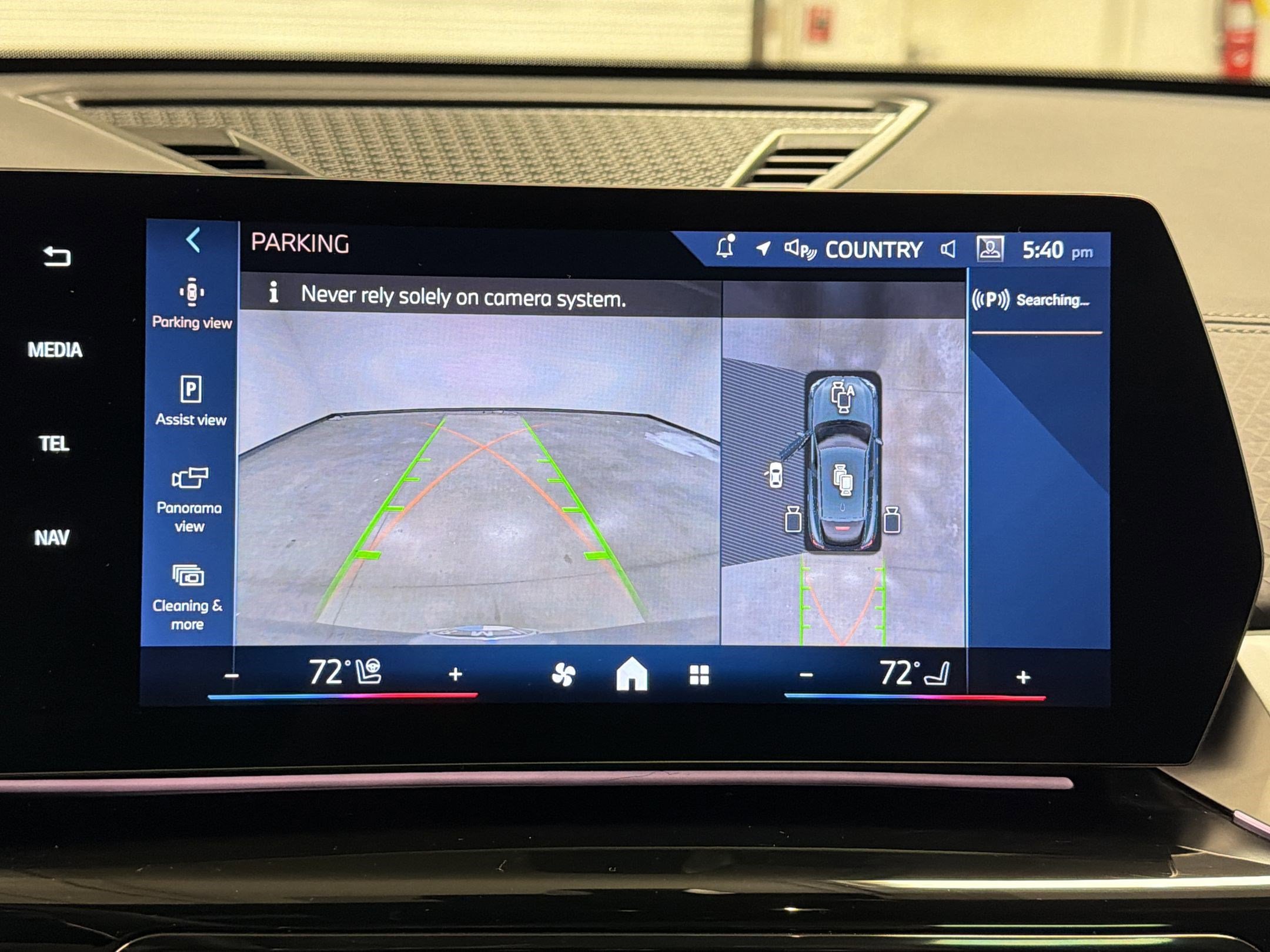 Certified 2025 BMW X2 xDrive28i image 26