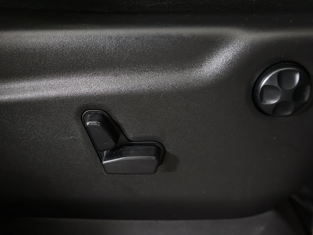Used 2018 Jeep Grand Cherokee Limited AWD/4WD image 33