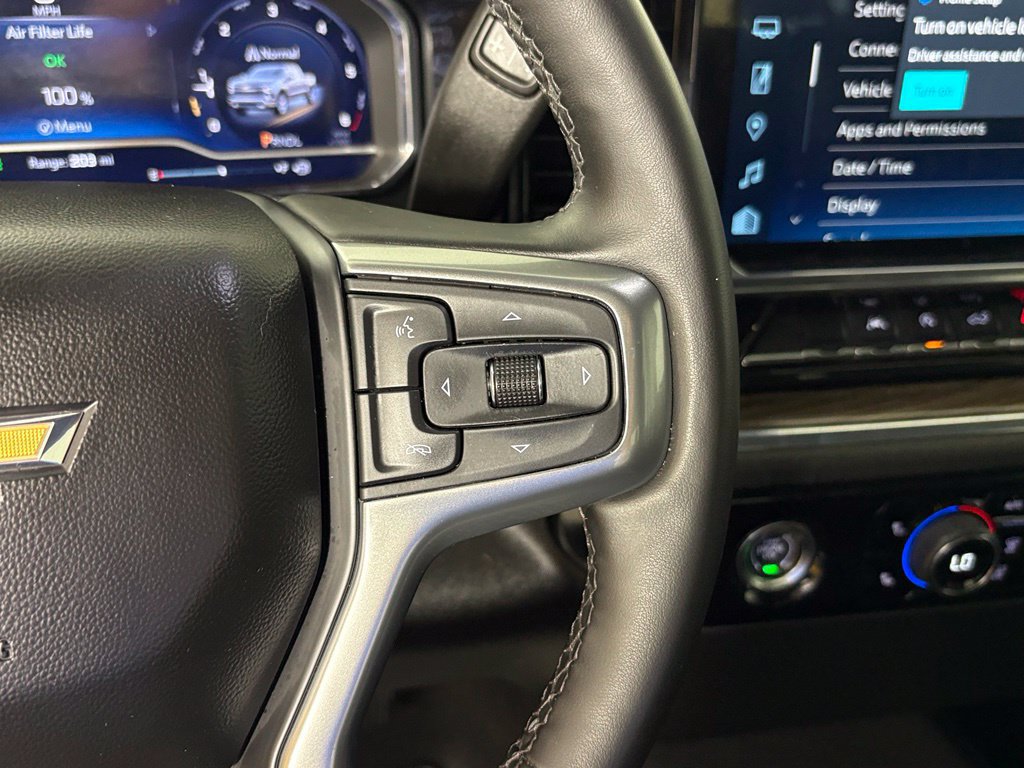 Used 2024 Chevrolet Silverado 1500 LT RWD image 23