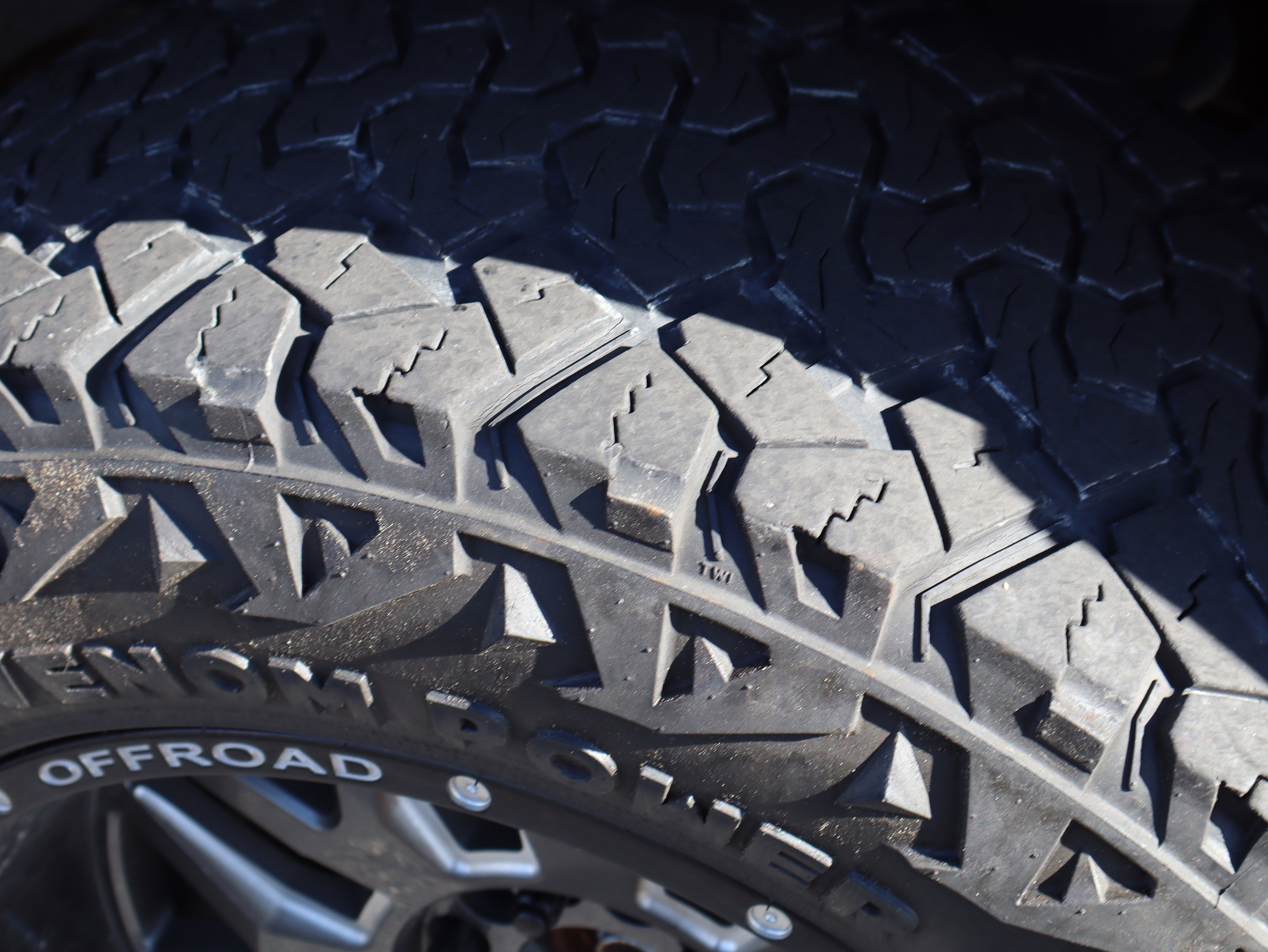 Used 2018 Chevrolet Silverado 1500 LTZ Z71 w/ LTZ Plus Package image 10