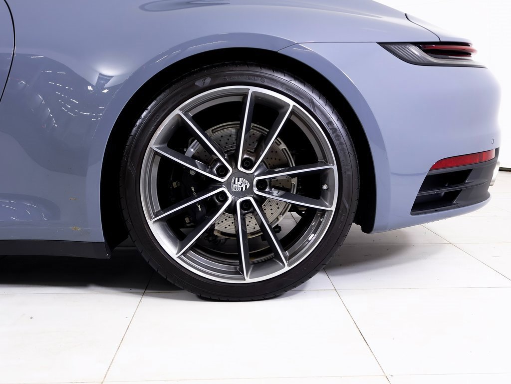 Certified 2024 Porsche 911 Carrera image 25