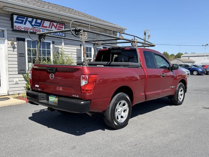 Used 2019 Nissan Titan S w/ S Utility Package AWD/4WD image 5