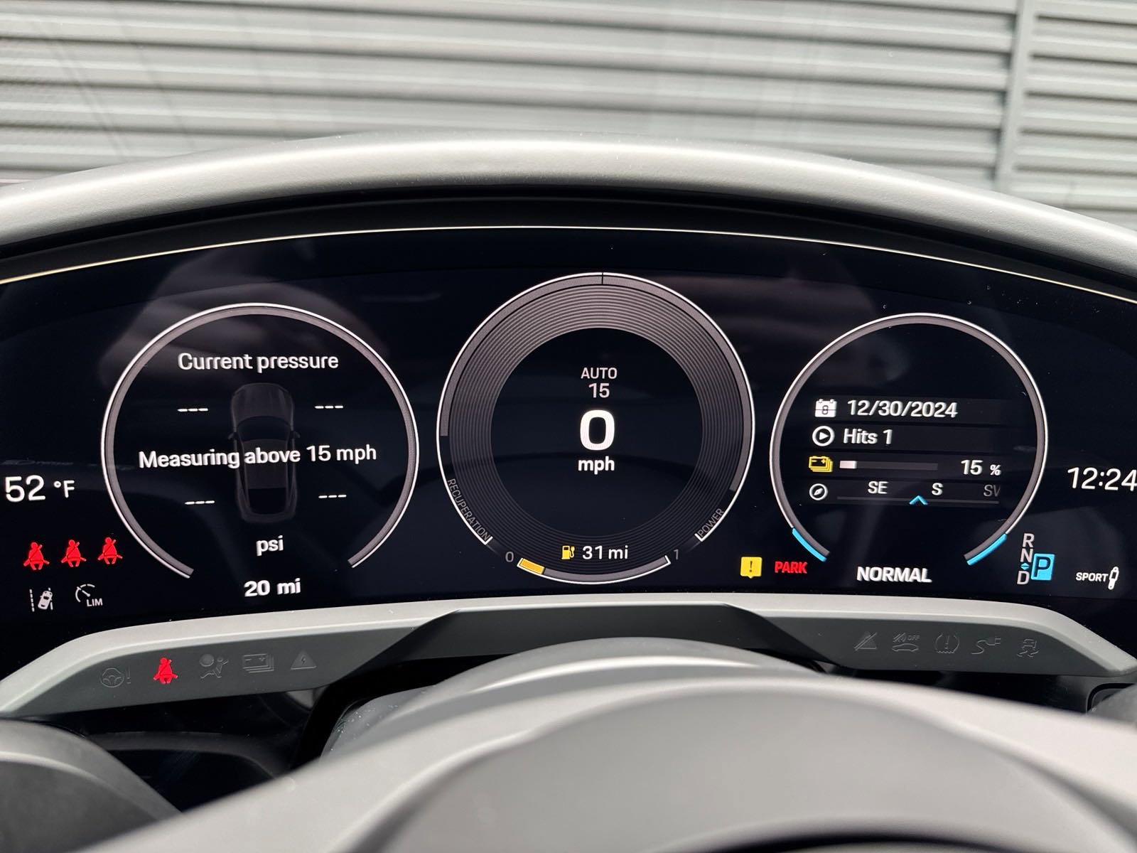 New 2025 Porsche Taycan image 39