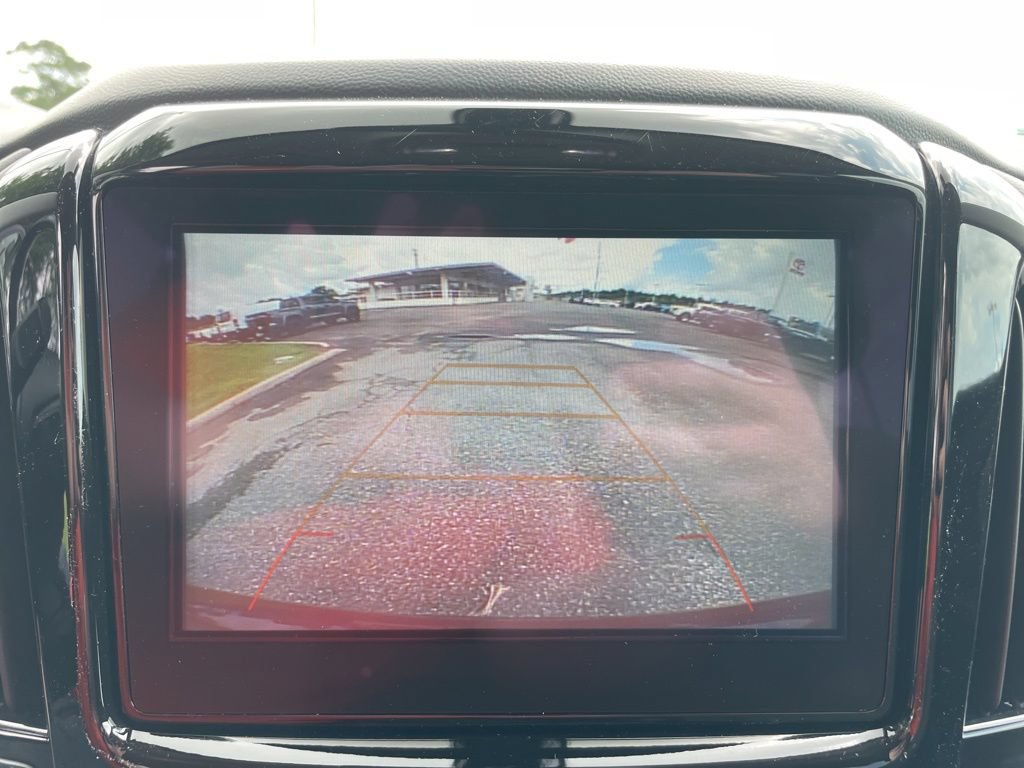 Used 2019 Chevrolet Traverse LT FWD image 38