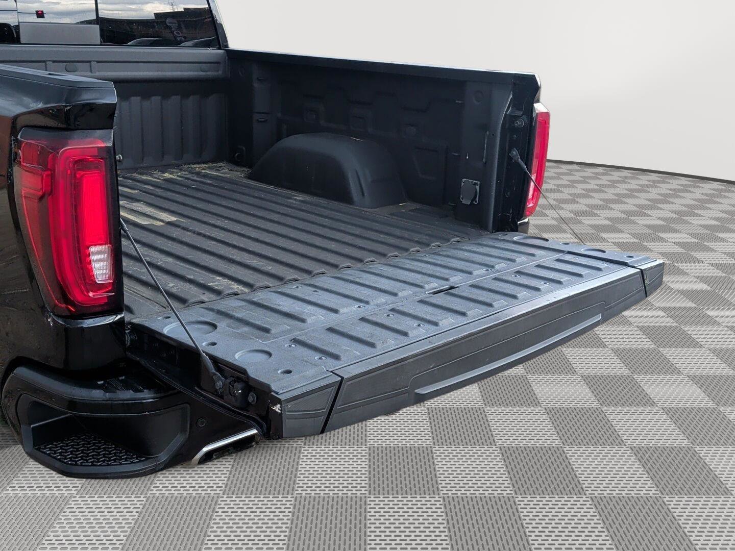 Used 2019 GMC Sierra 1500 AT4 w/ AT4 Premium Package image 26