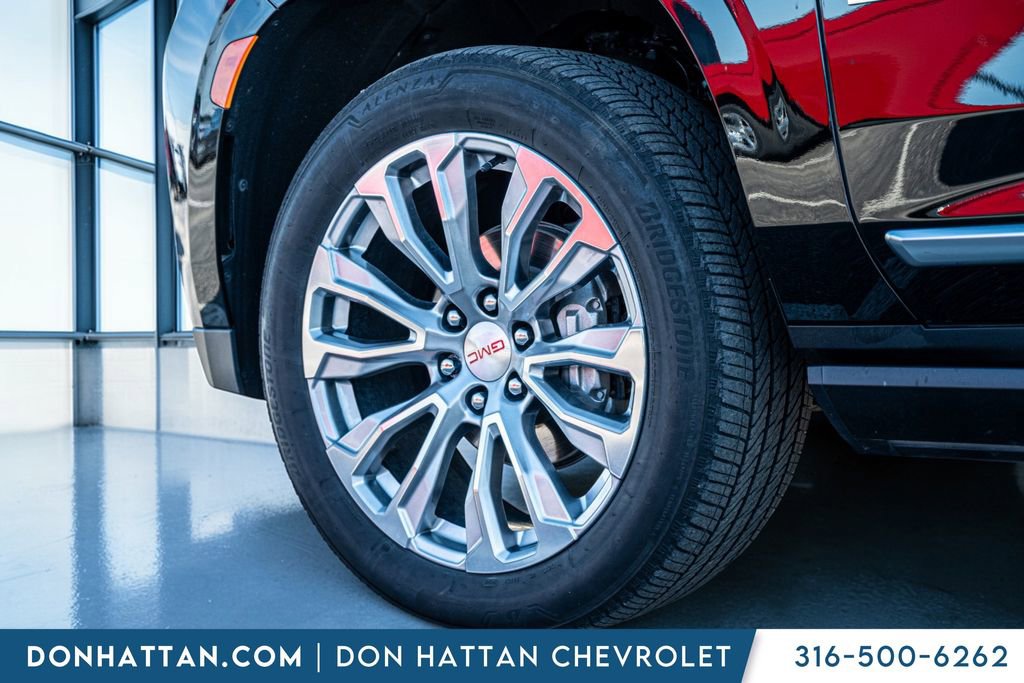 Used 2024 GMC Yukon XL Denali image 38