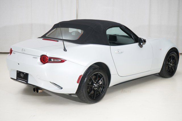 Used 2019 MAZDA MX-5 Miata Sport image 12