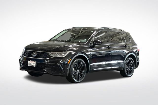 Certified 2022 Volkswagen Tiguan SE R-Line FWD image 10