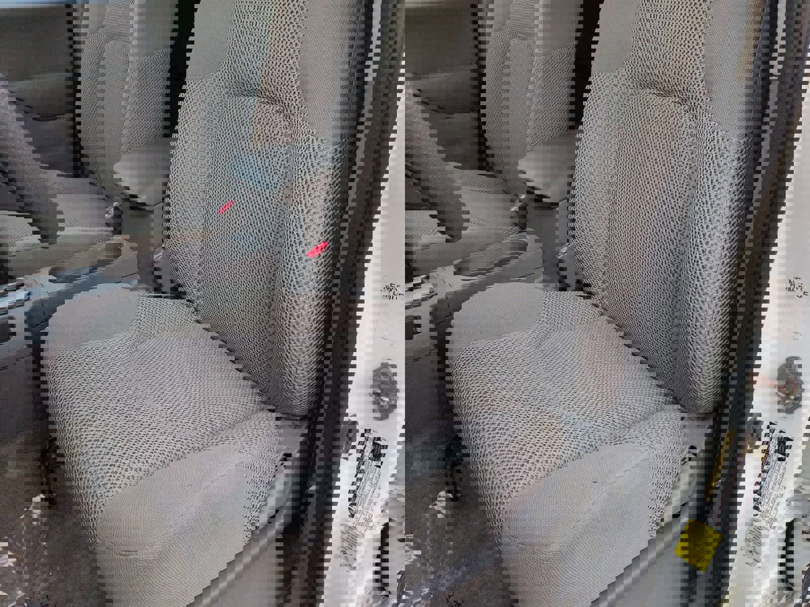 Used 2018 Nissan Frontier SV image 17