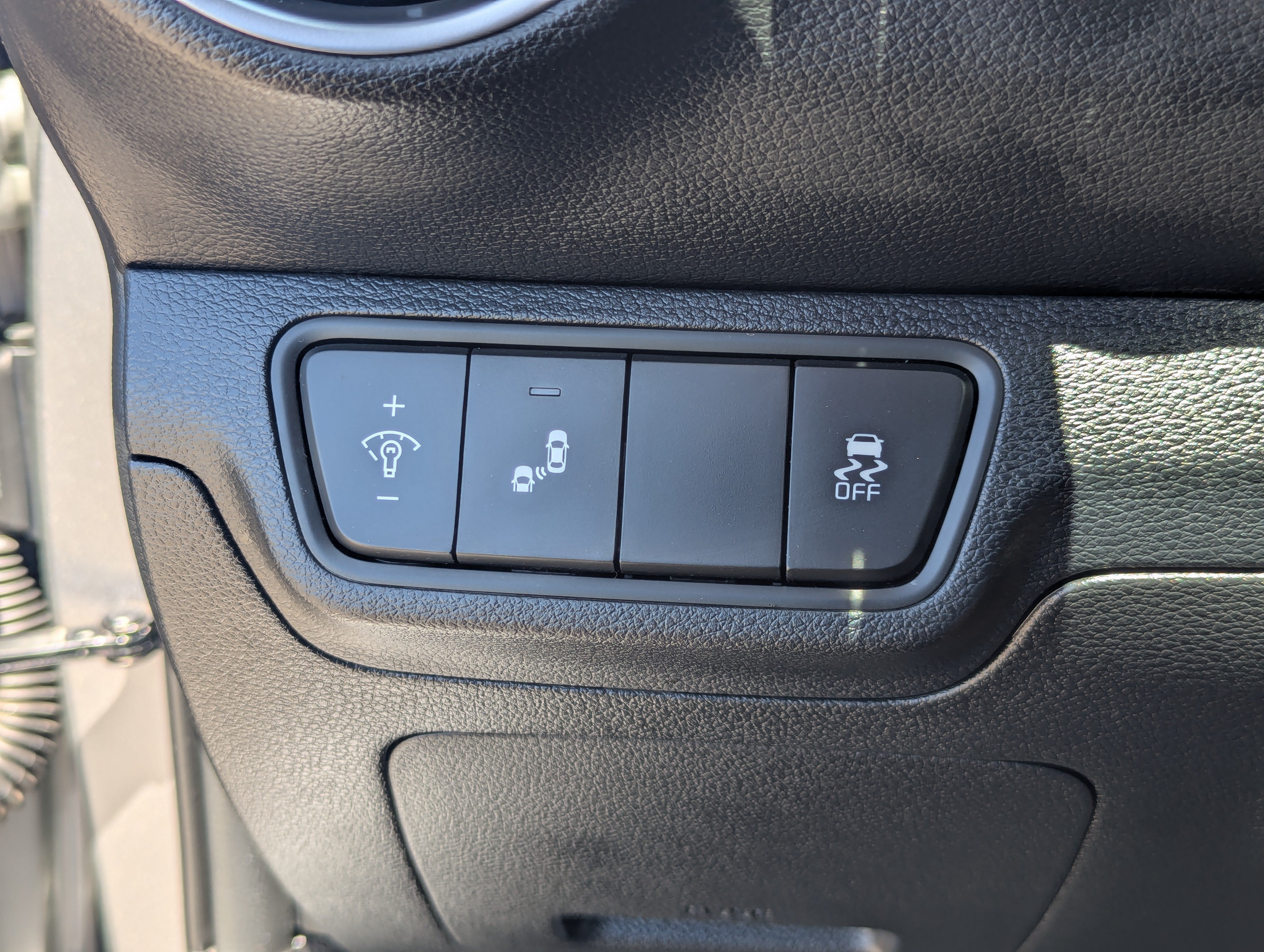 Certified 2023 Kia Forte GT w/ GT2 Package FWD image 29