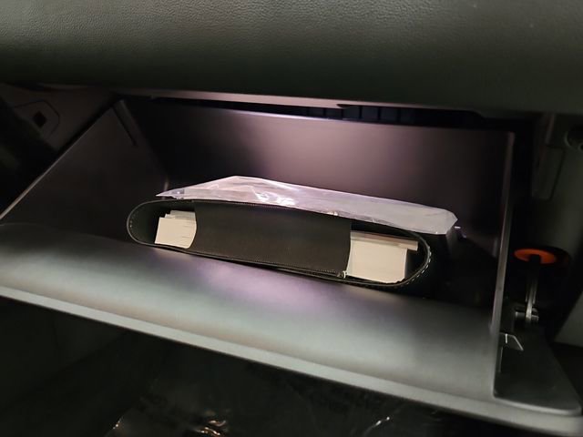 Used 2023 Kia Sorento S image 21