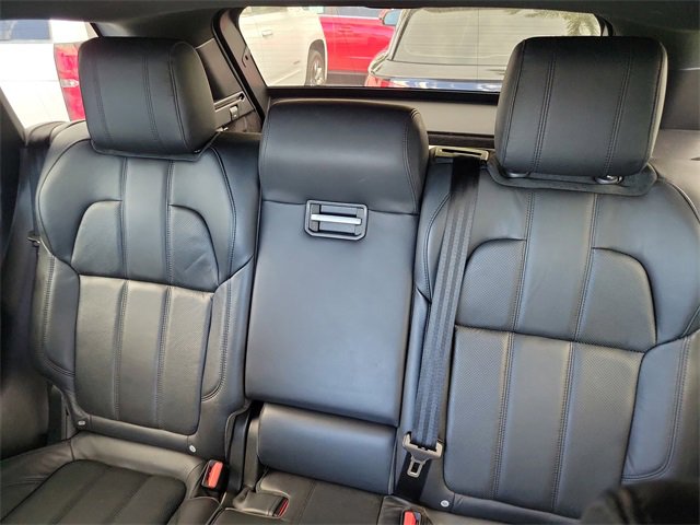 Used 2015 Land Rover Range Rover Sport HSE image 10