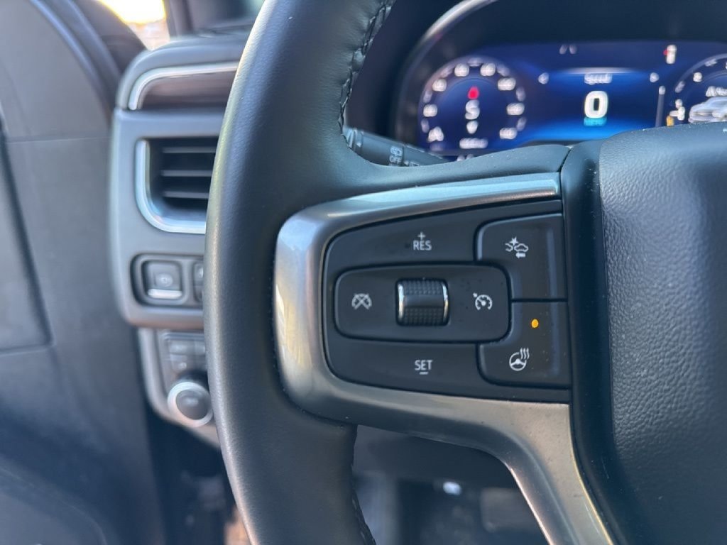 Used 2024 Chevrolet Tahoe Z71 w/ Luxury Package AWD/4WD image 20
