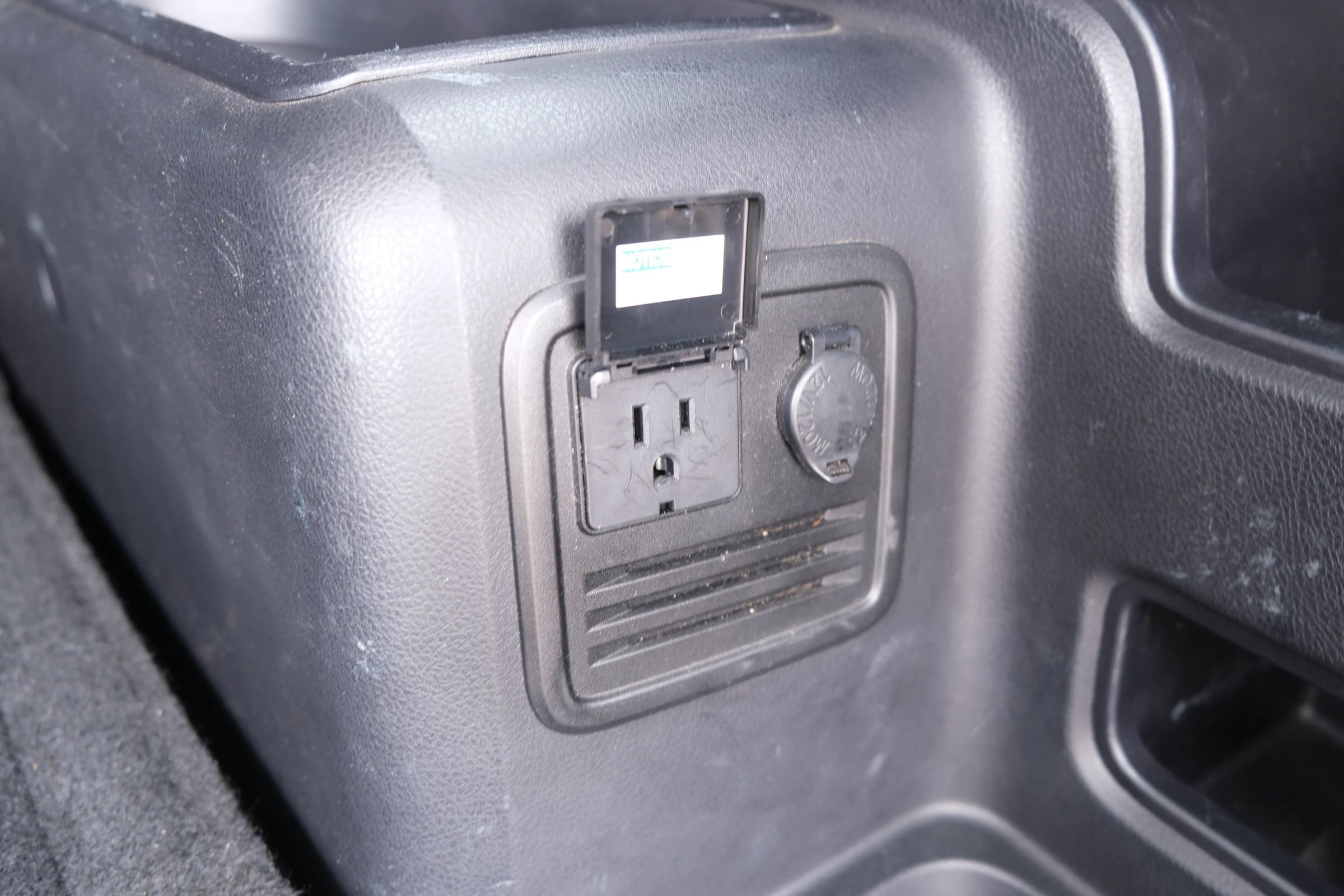 Used 2015 Toyota 4Runner SR5 RWD image 15
