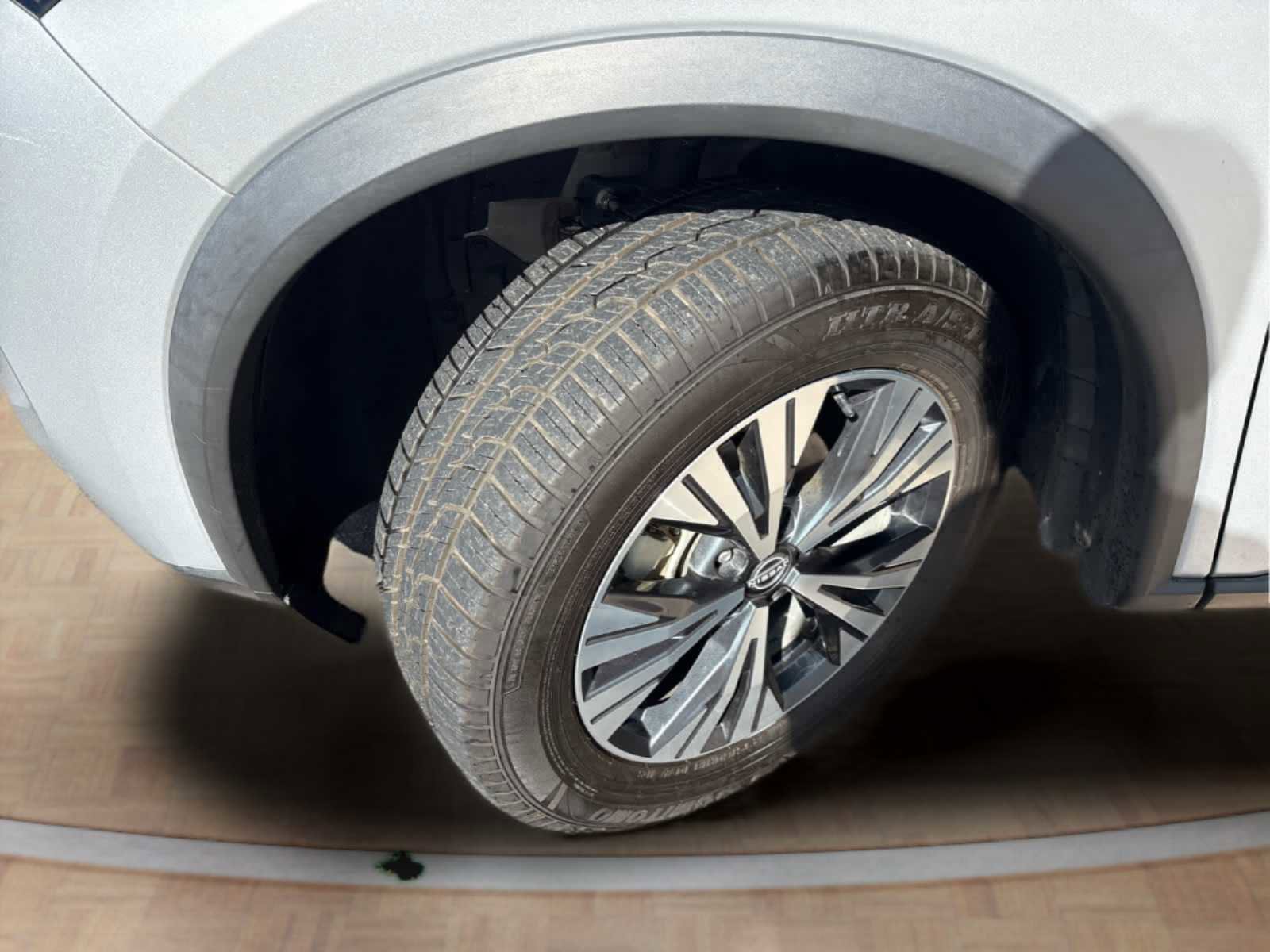 Used 2023 Nissan Rogue SV AWD/4WD image 34