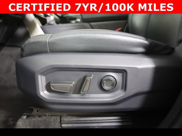 Used 2023 Toyota Tundra Limited AWD/4WD image 18