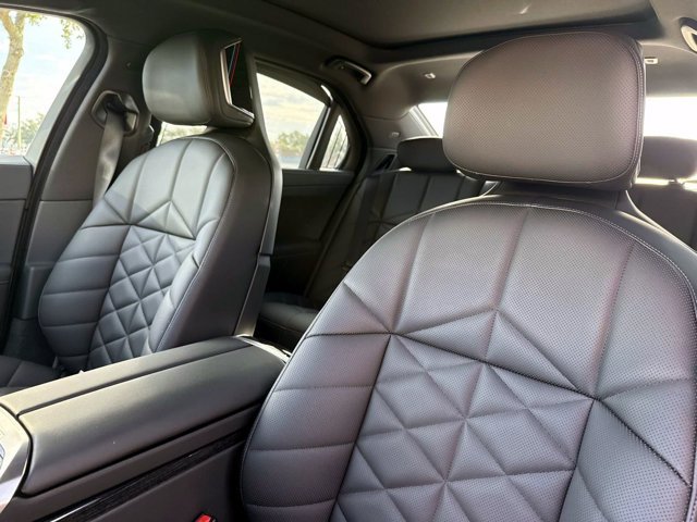 Used 2026 BMW 740i RWD image 19