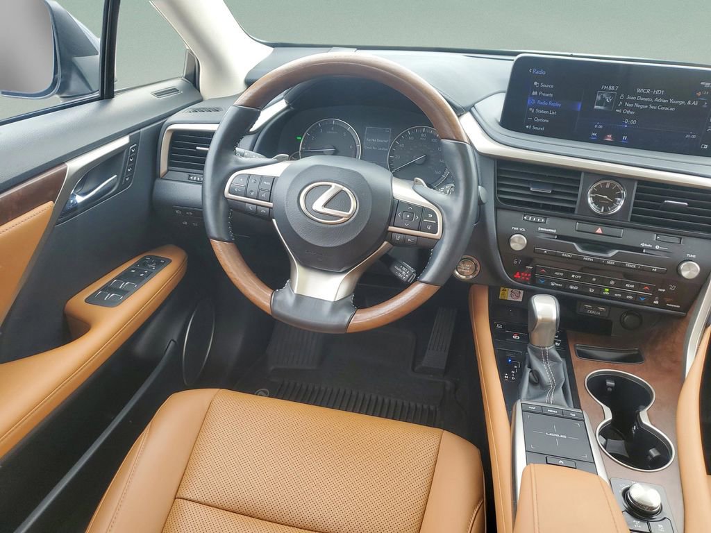 Used 2022 Lexus RX 350L Premium w/ Premium Package AWD/4WD image 13