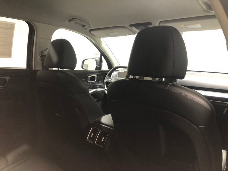 New 2026 Kia Sorento S FWD image 11
