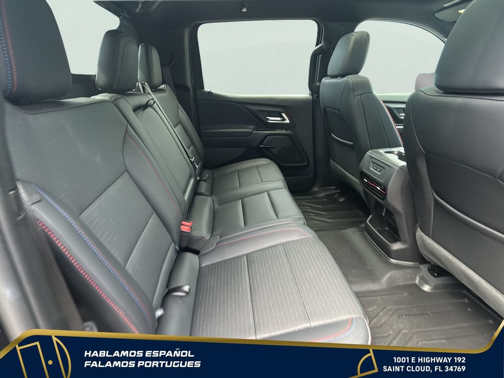 Certified 2025 Chevrolet Silverado EV RST AWD/4WD image 28