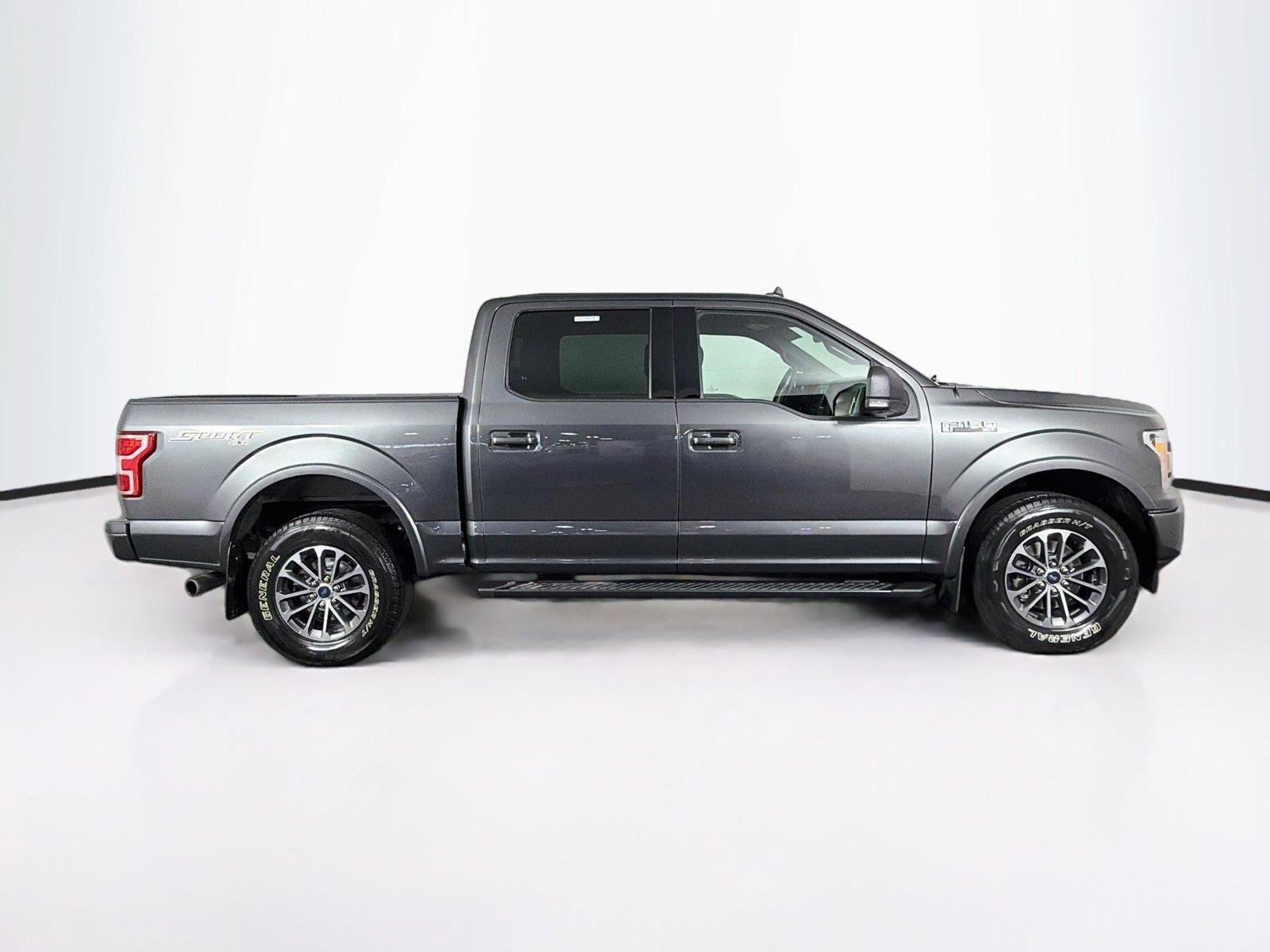 Used 2020 Ford F150 XLT w/ Equipment Group 302A Luxury AWD/4WD image 12