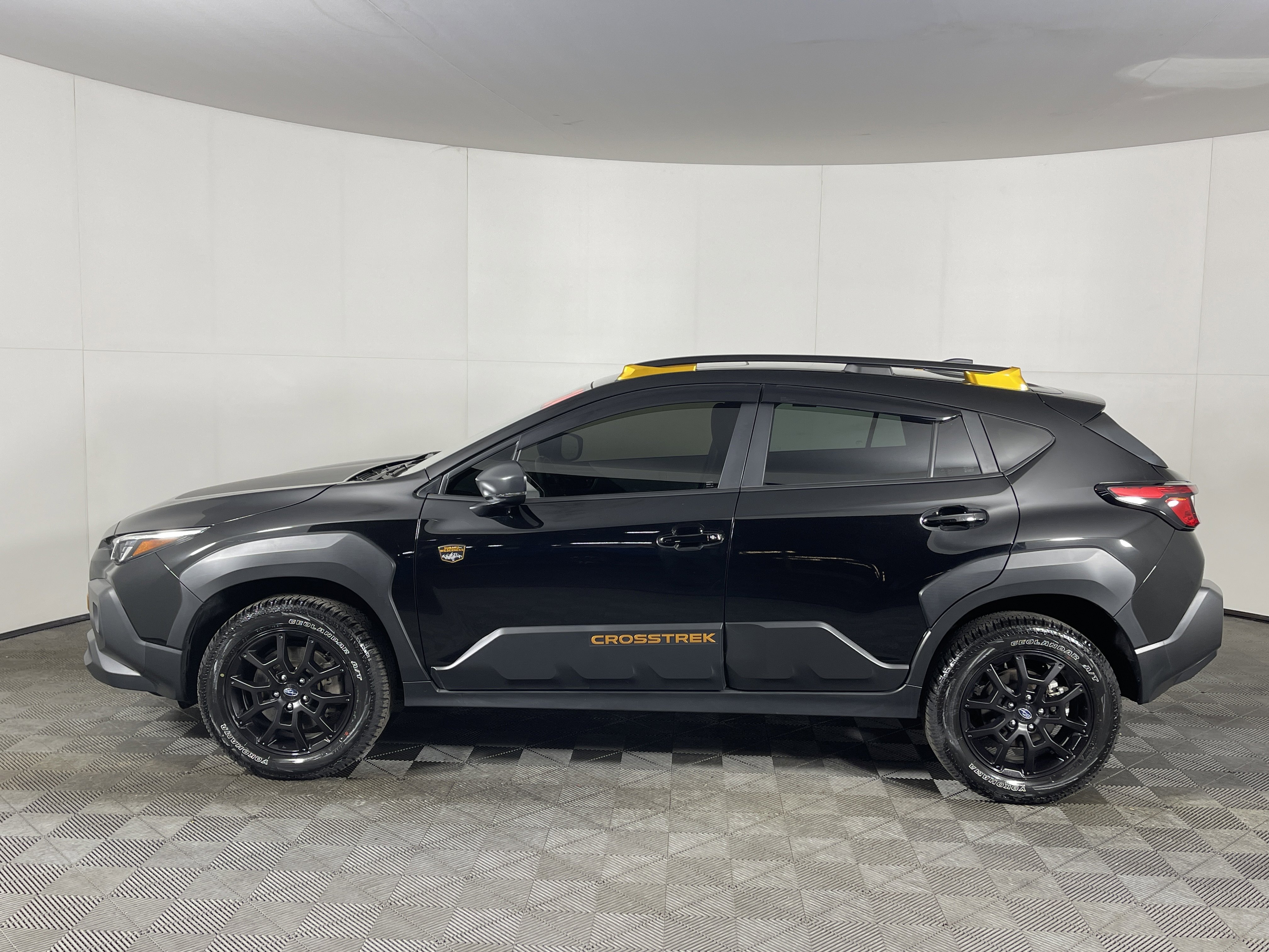 Used 2024 Subaru Crosstrek 2.5i Wilderness w/ Crosstrek Mirror Package image 3