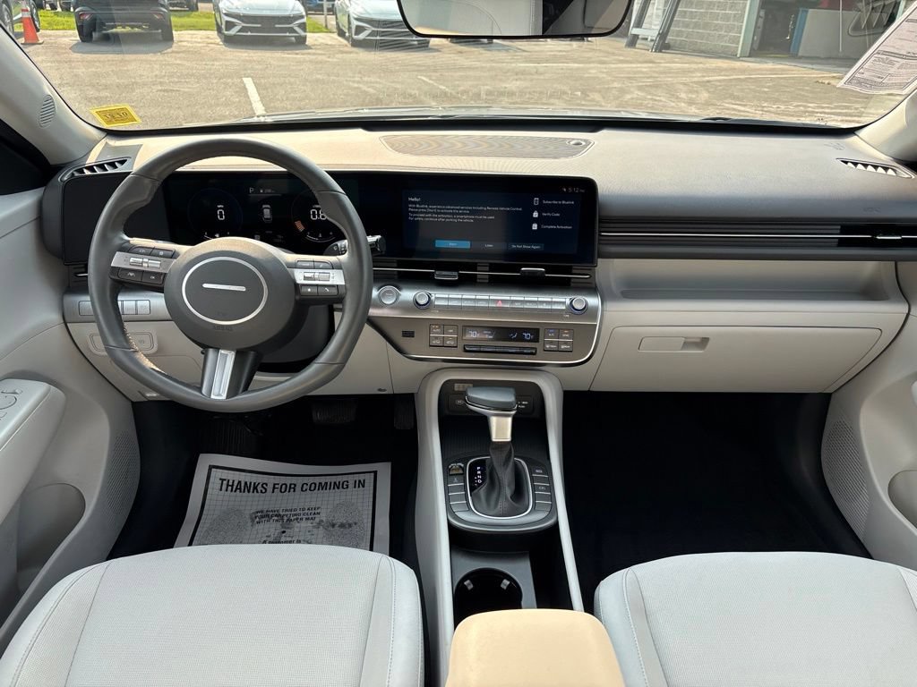 Certified 2024 Hyundai Kona SEL AWD/4WD image 16